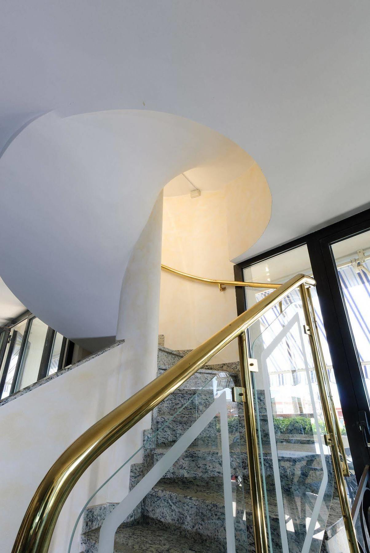 Hotel Residence Villa Jolanda Lido di Camaiore Exterior photo